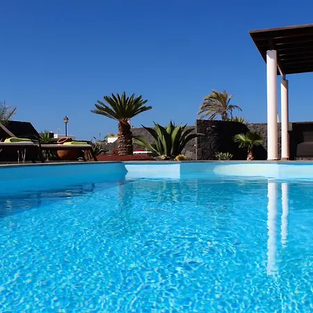 Mici * بلايا بلانكا